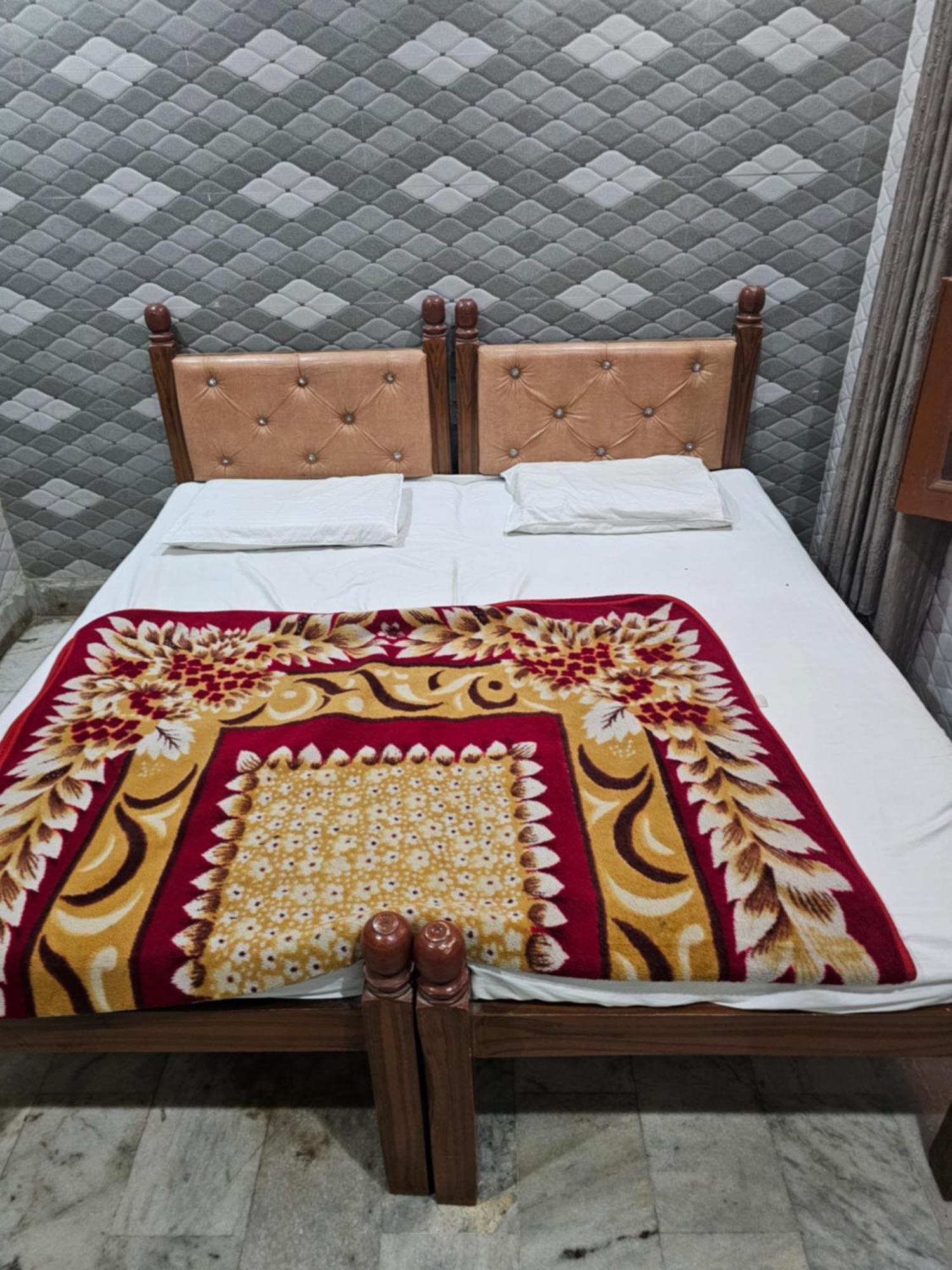 Subhadra Guest House Mathura Room photo
